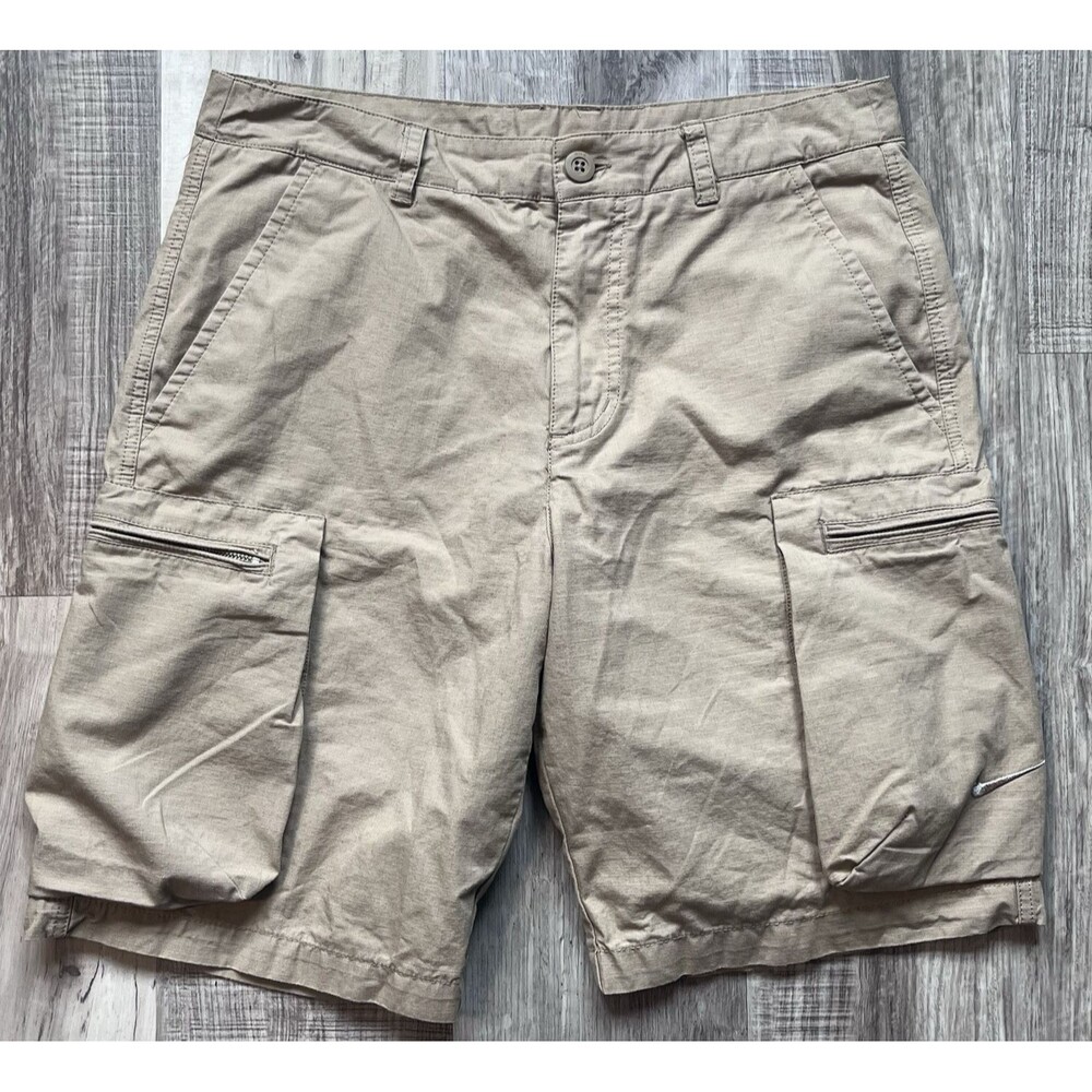 Nike Men’s Khaki Cargo Shorts Size 32 Ripstop Outdoor Utility 10" Inseam Beige